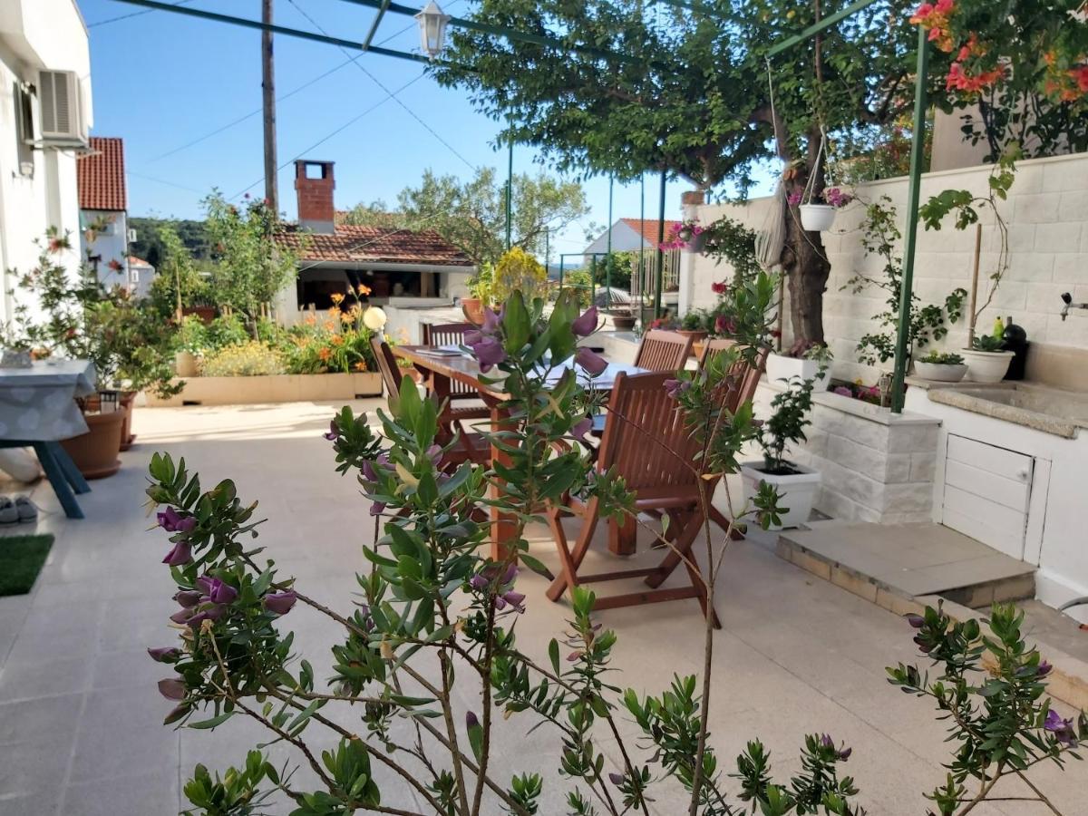 Apartments Teo 1 Hvar Town Luaran gambar
