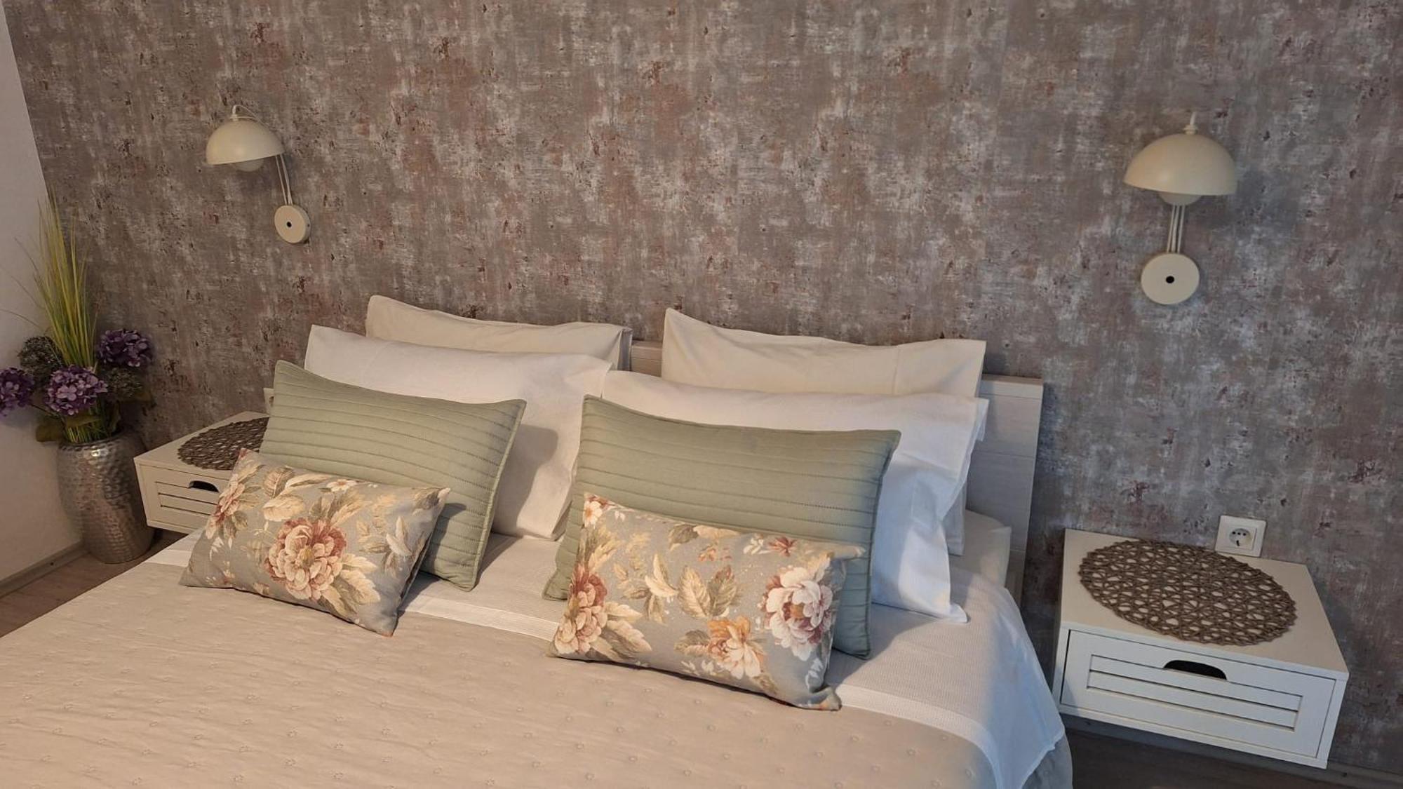 Apartments Teo 1 Hvar Town Luaran gambar